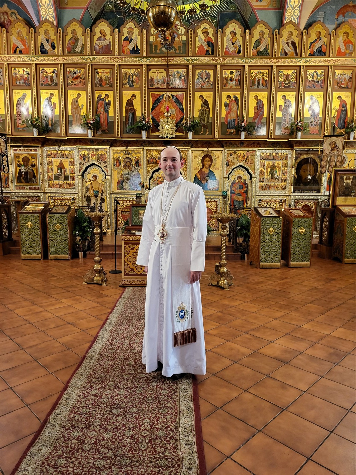 Pope Radislav I visiting a Russian Orthodox parish